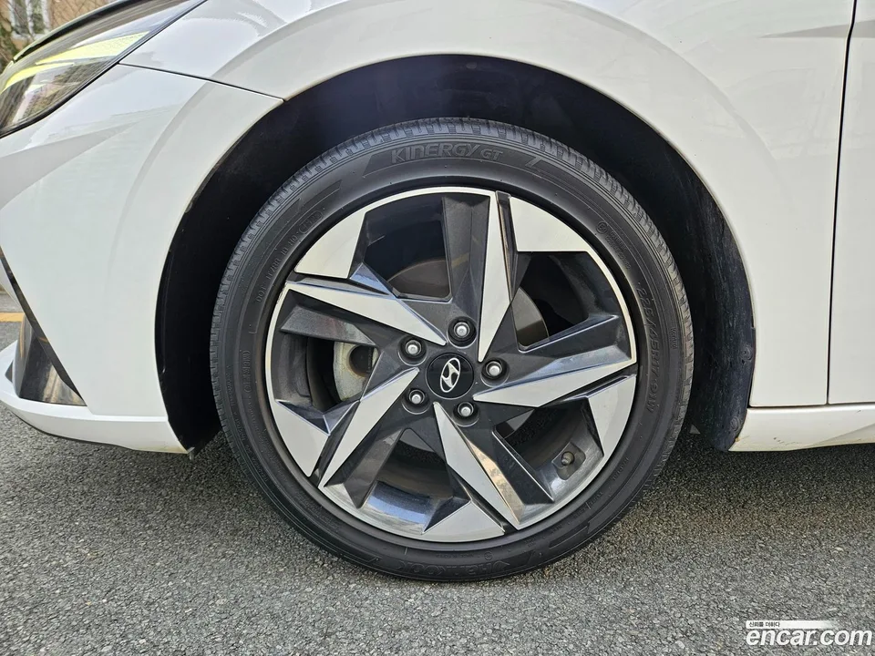 Hyundai Avante 1.6 2022 — thumbnail 2