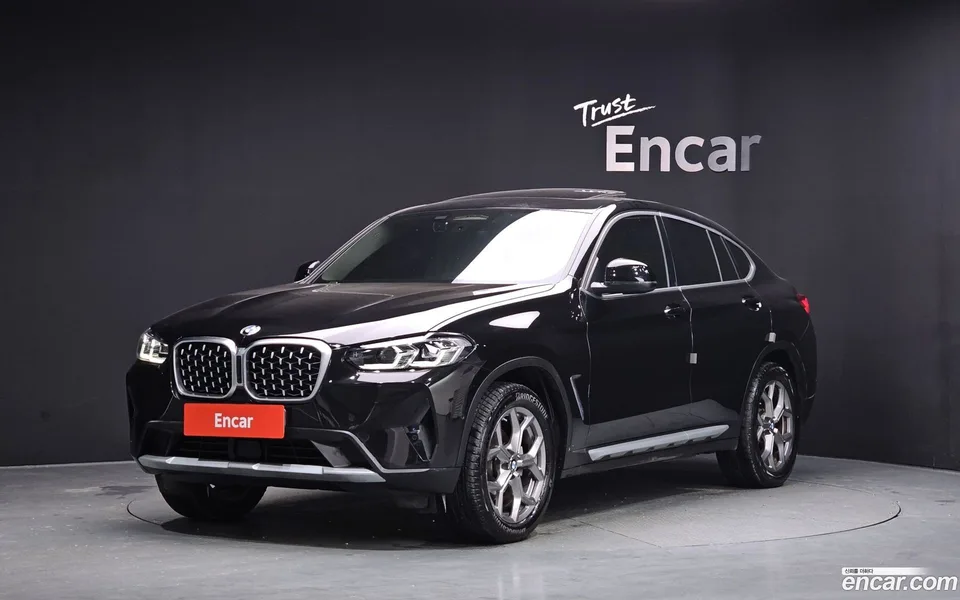 BMW X4 xDrive20d xLine 2022 — фото 1, купить с доставкой в Москву