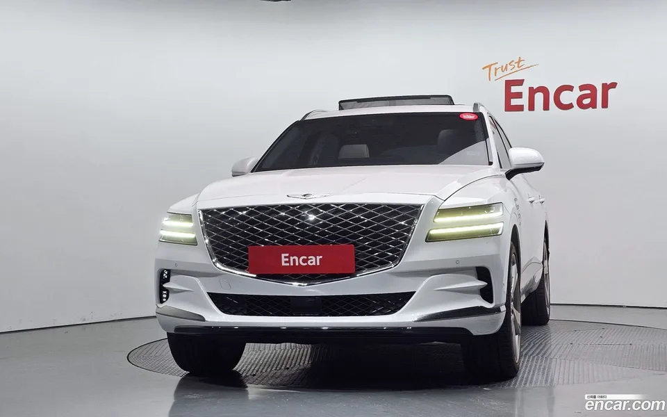 Genesis GV80 2.5T 2WD 2023 — миниатюра 3