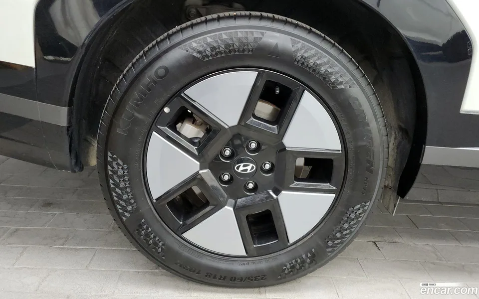 Hyundai SantaFe HEV 1.6 2WD 2023 — миниатюра 2