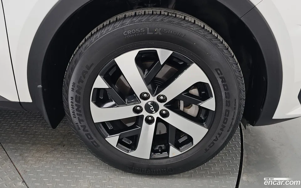 Kia Sorento 2.5T 2WD 2023 — миниатюра 5