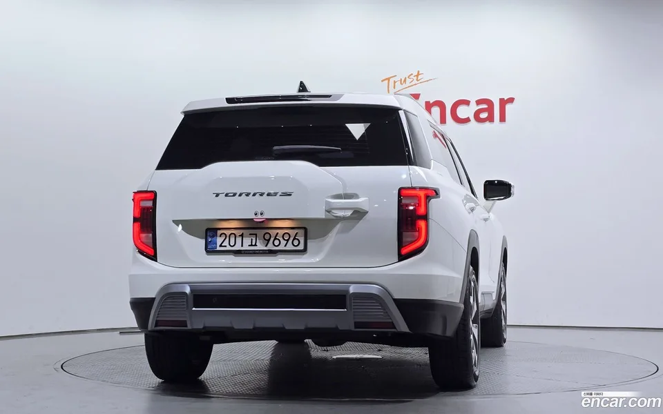 KG Mobility Torres 1.5 2WD 2022 — миниатюра 4