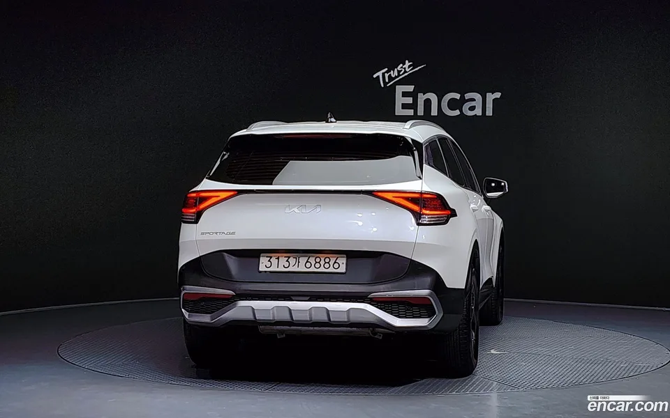 Kia Sportage 1.6 2WD 2022 — миниатюра 4