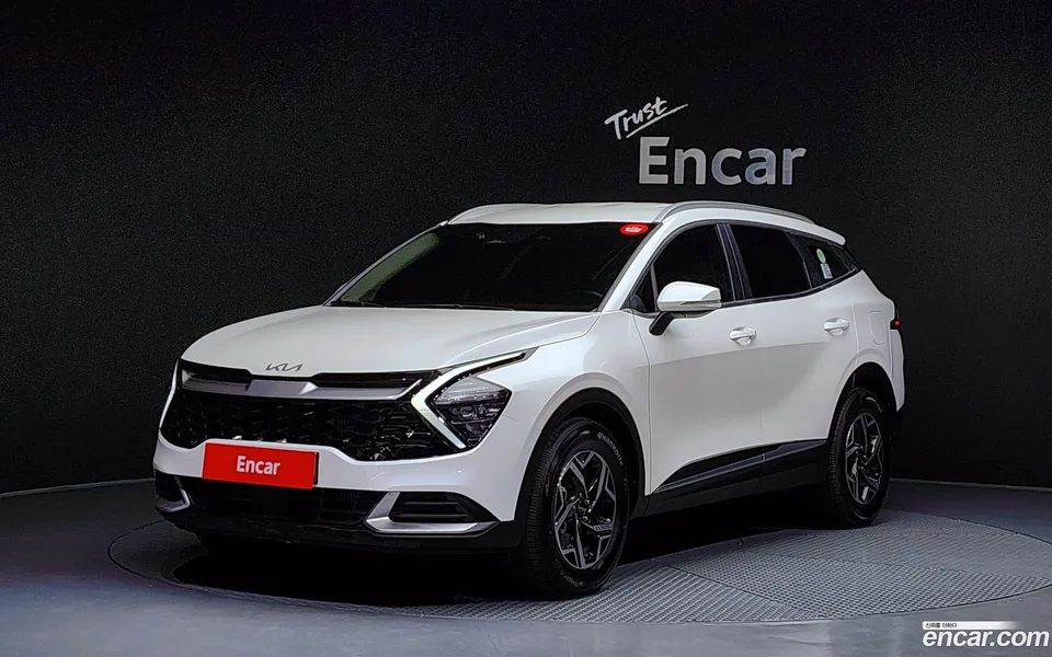 Kia Sportage 1.6 2WD 2022 — фото 1, купить с доставкой в Москву
