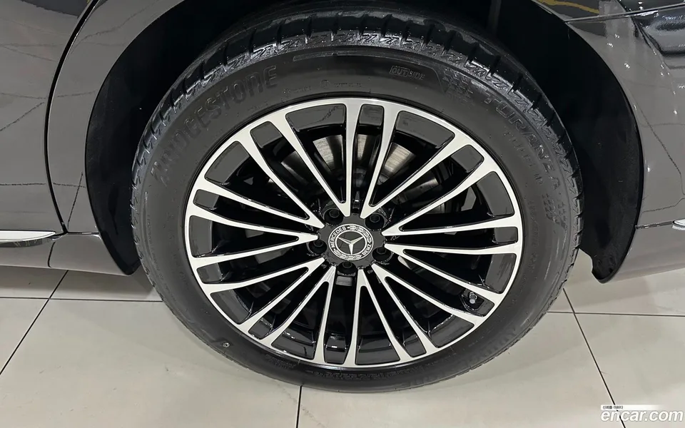 Mercedes-Benz S-Class S350 d 4MATIC 2025 — миниатюра 2