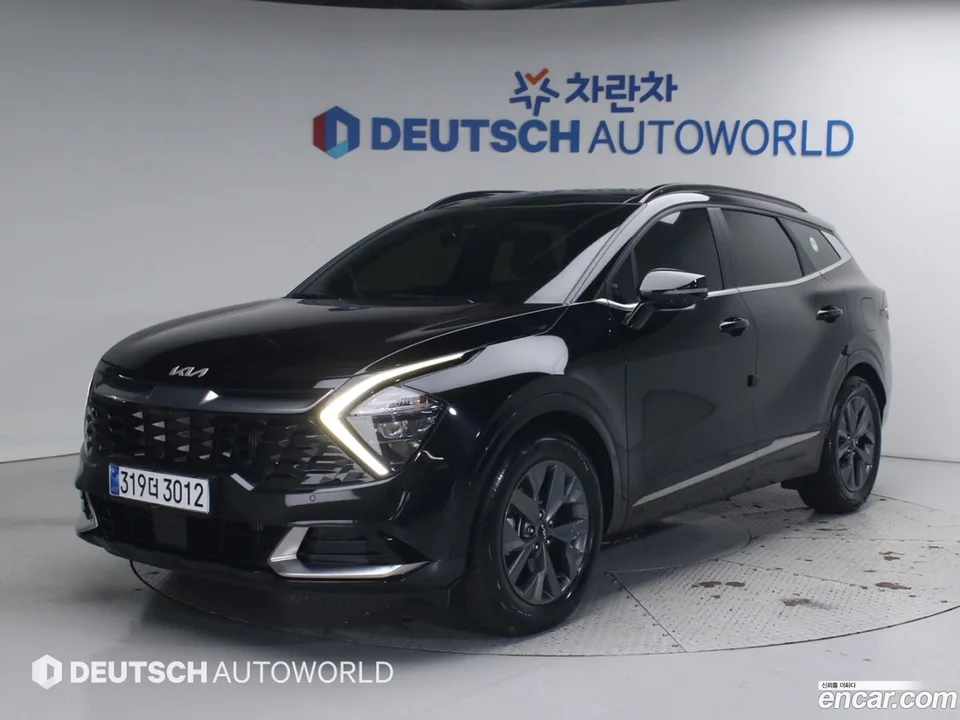 Kia Sportage 1.6 2WD 2022 — фото 1, купить с доставкой в Москву