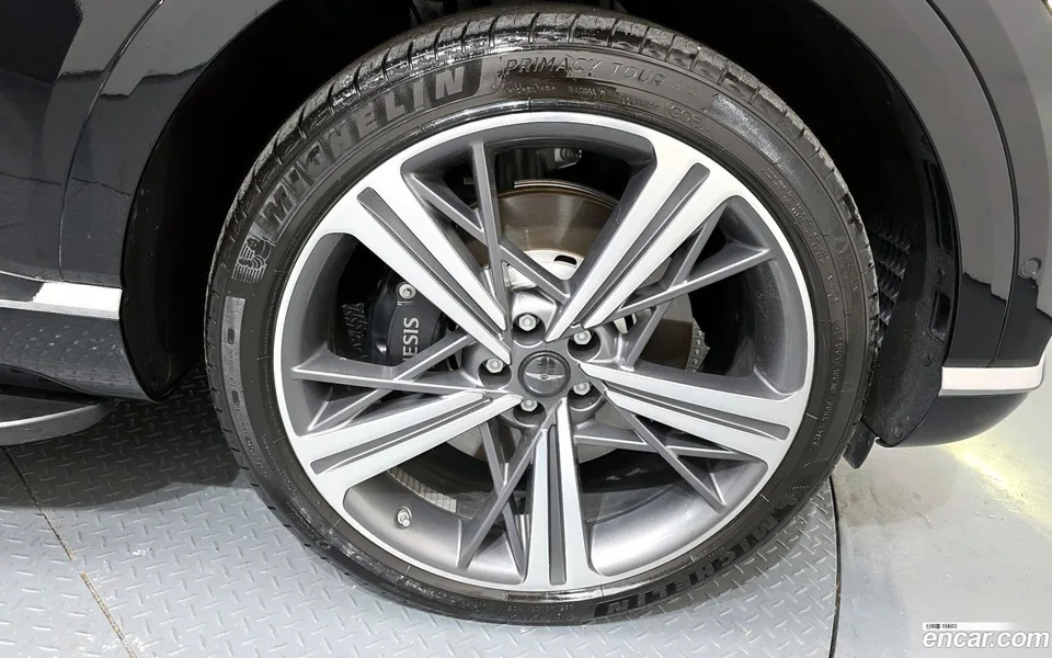 Genesis GV80 Coupe 2.5T AWD 2024 — миниатюра 2