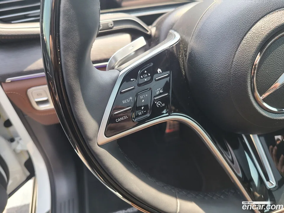 Mercedes-Benz GLS-Class GLS580 4MATIC 2024 — миниатюра 2