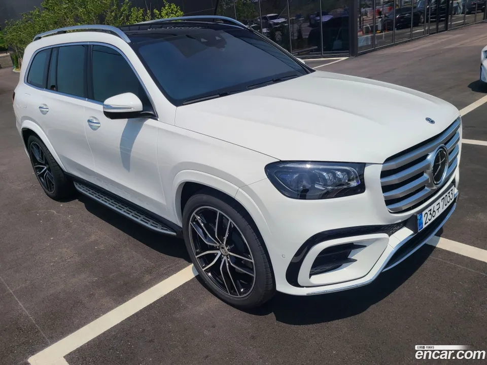 Mercedes-Benz GLS-Class GLS580 4MATIC 2024 — фото 1, купить с доставкой в Москву