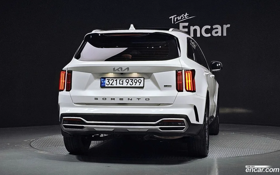 Kia Sorento HEV 1.6 2WD 2022 — миниатюра 4