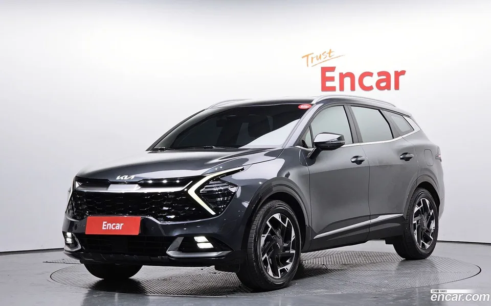 Kia Sportage 1.6 2WD 2024 — фото 1, купить с доставкой в Москву