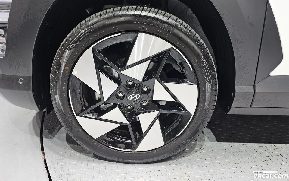Hyundai Kona 1.6 2WD 2025 — миниатюра 2
