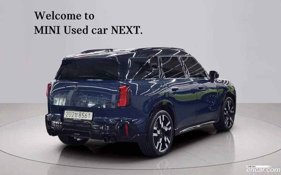 MINI Cooper S Countryman ALL4 JCW 2025 — миниатюра 2