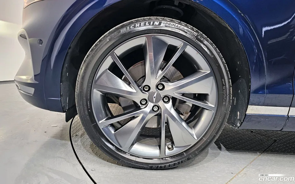 Genesis GV70 2.5T 2WD 2022 — thumbnail 5