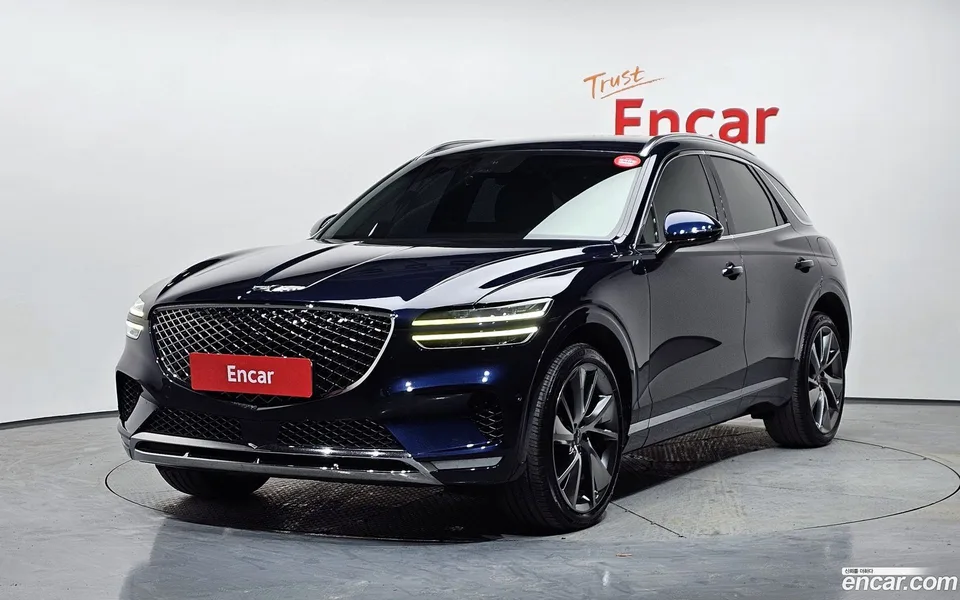 Genesis GV70 2.5T 2WD 2022 — photo 1, buy with delivery to Moscow