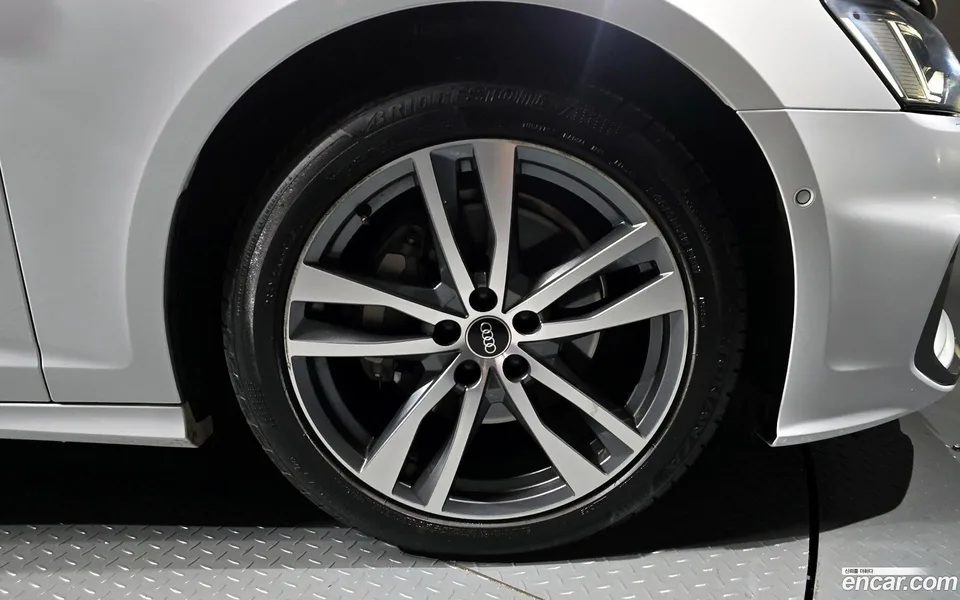 Audi A6 45 TFSI 2022 — миниатюра 2