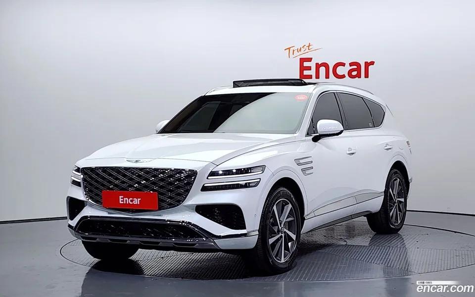 Genesis GV80 2.5T AWD 2023 — фото 1, купить с доставкой в Москву