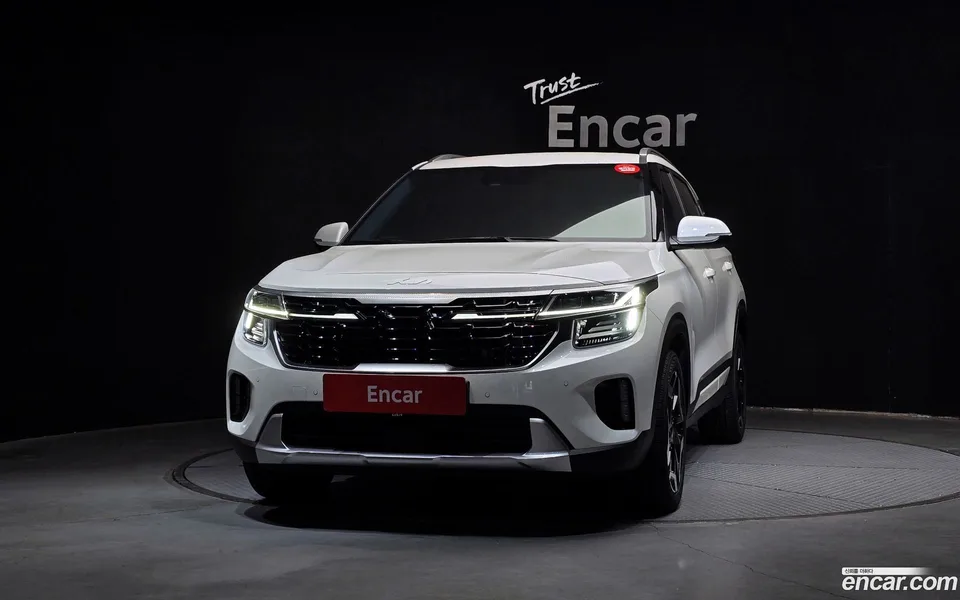 Kia Seltos 1.6 2WD 2024 — миниатюра 3
