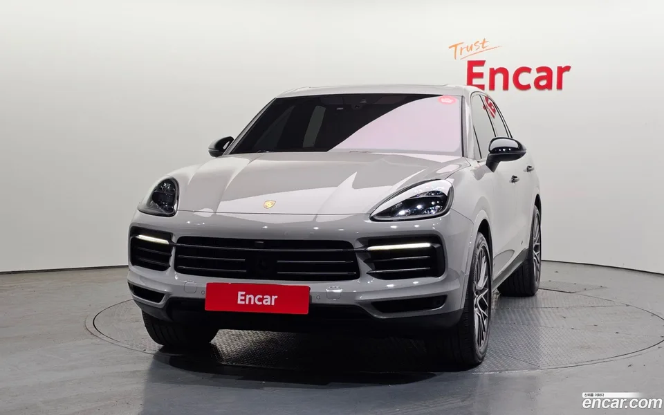 Porsche Cayenne 3.0 2023 — миниатюра 3