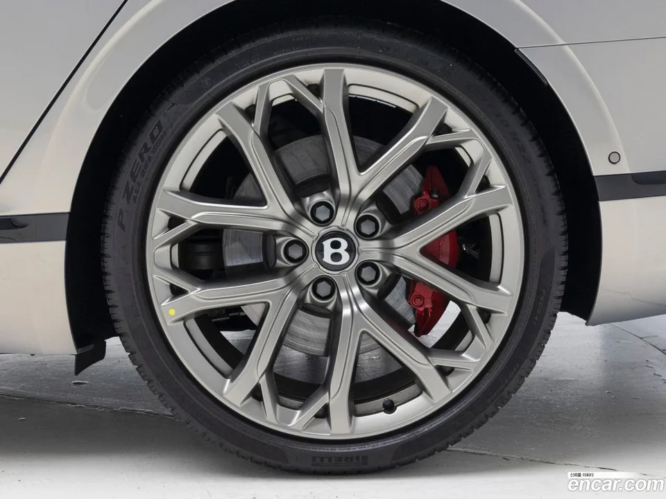 Bentley Flying Spur 4.0 S 2024 — миниатюра 2