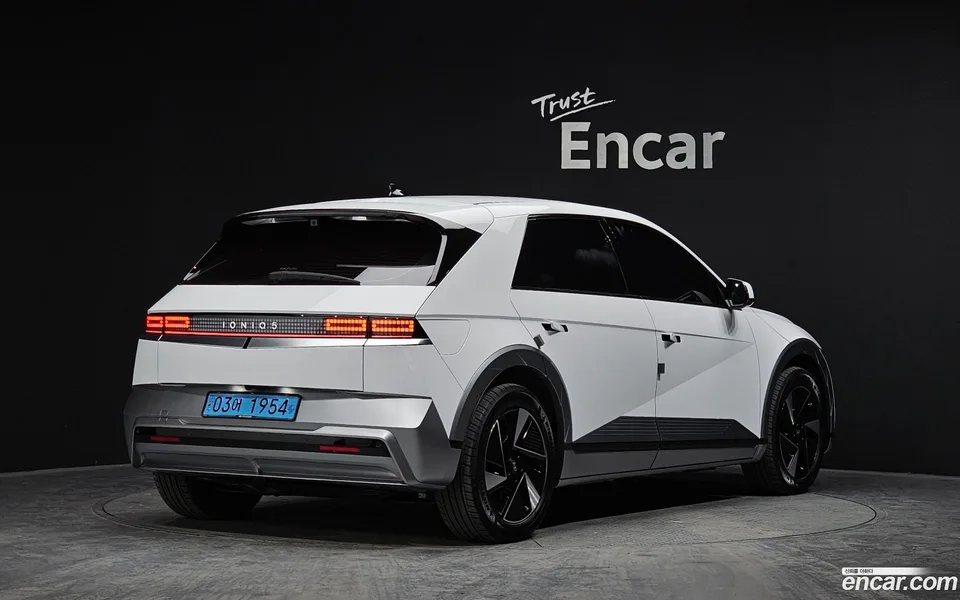 Hyundai Ioniq 5 2024 — миниатюра 2