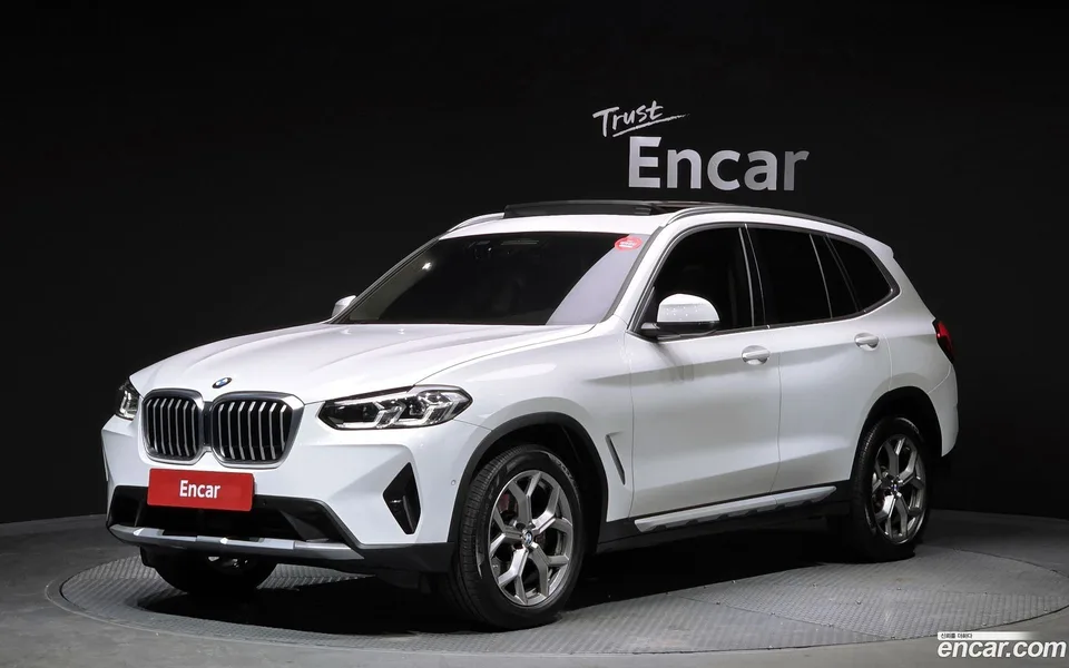 BMW X3 xDrive 20i 2022 — фото 1, купить с доставкой в Москву