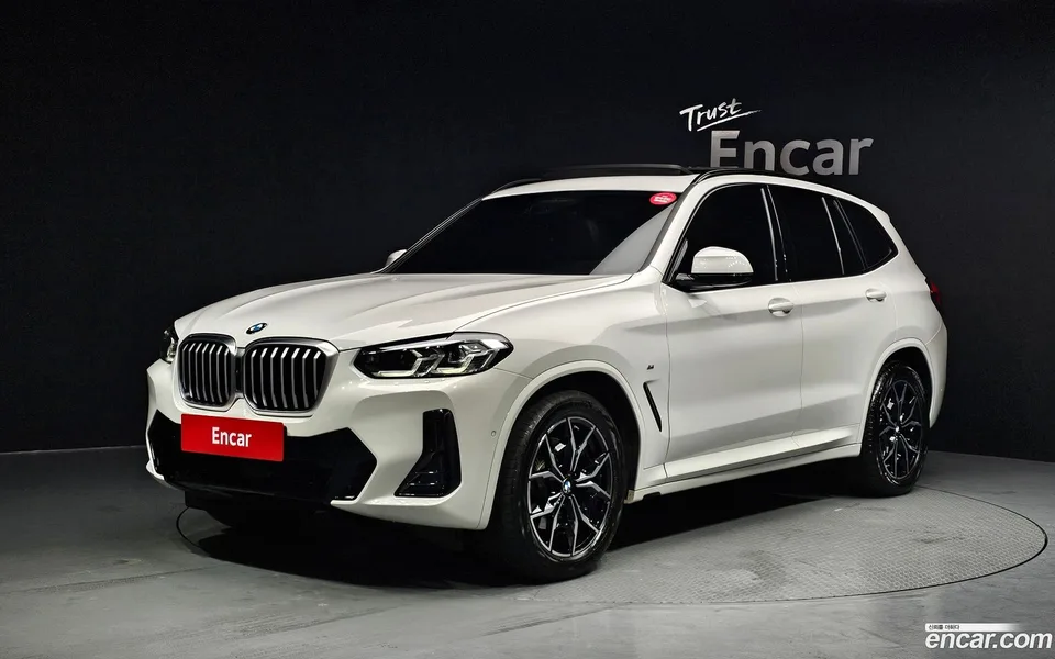 BMW X3 xDrive 20i M 2023 — фото 1, купить с доставкой в Москву