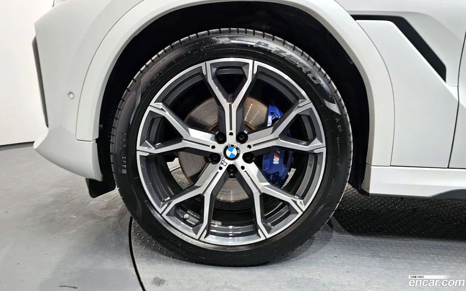 BMW X6 xDrive30d M 2022 — миниатюра 2