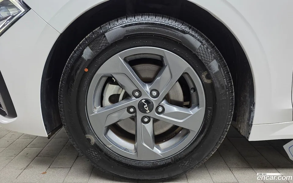 Kia K5 2.0 LPi() 2024 — миниатюра 2
