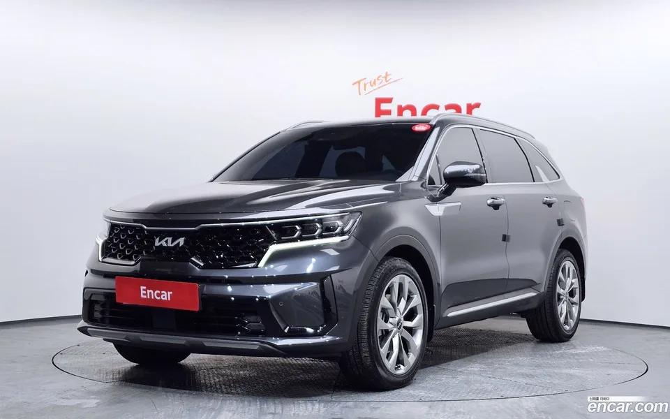 Kia Sorento 2.2 2WD 2023 — фото 1, купить с доставкой в Москву