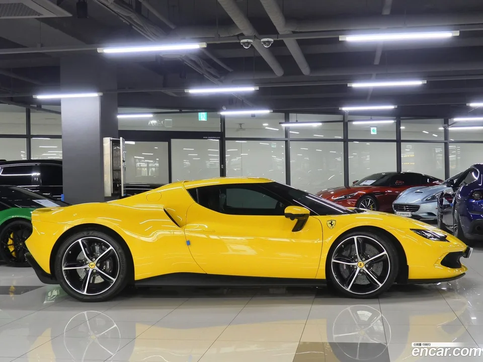 Ferrari 296 GTB 3.0 V6 2022 — миниатюра 3