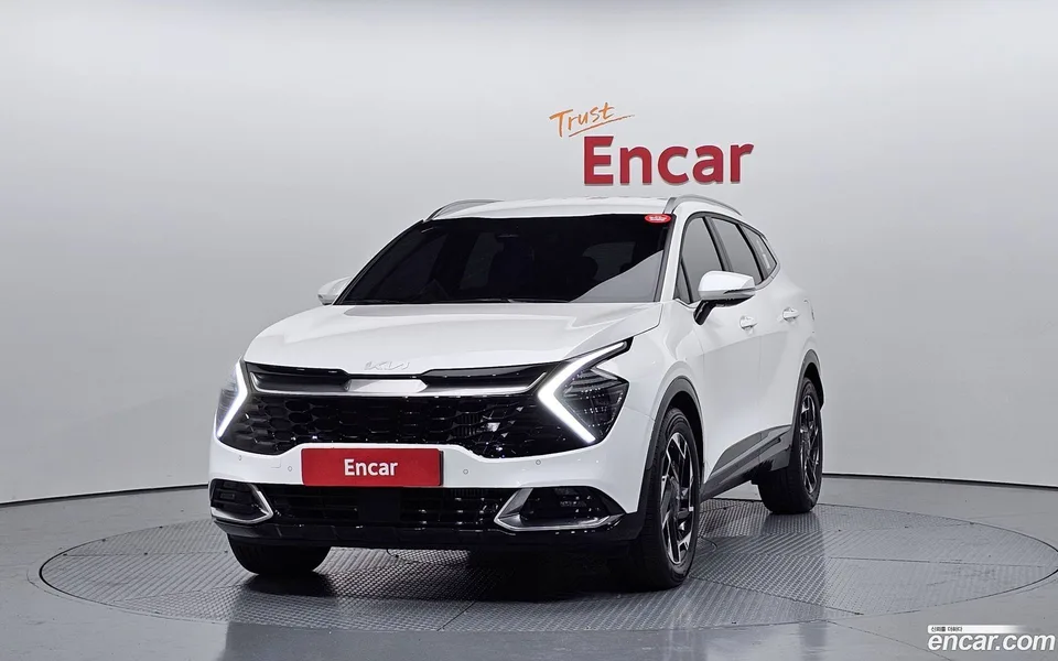 Kia Sportage 1.6 2WD 2022 — миниатюра 3