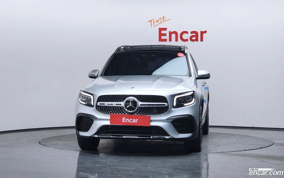 Mercedes-Benz GLB-Class GLB250 4MATIC 2023 — миниатюра 3
