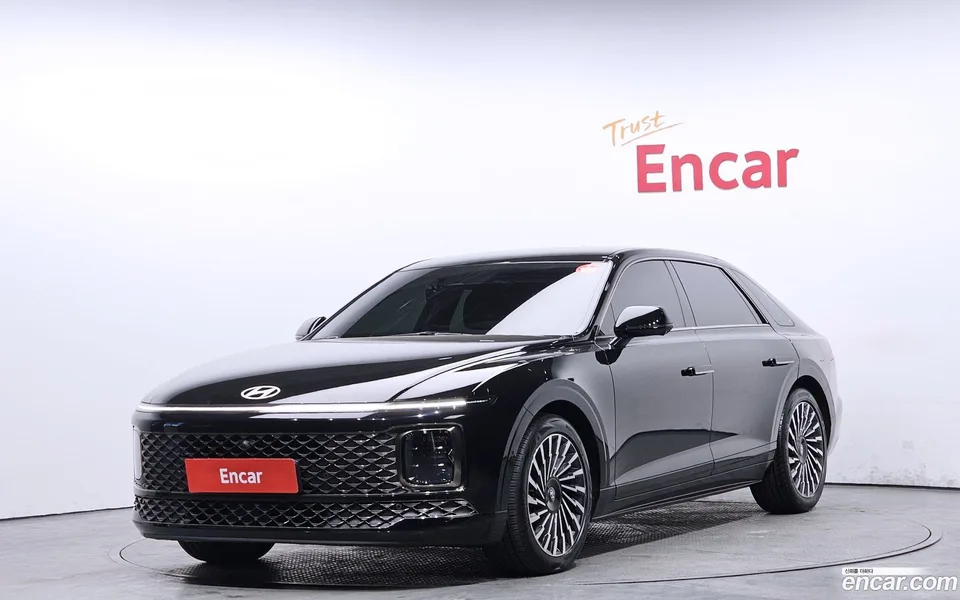 Hyundai Grandeur 2.5 2WD 2024 — фото 1, купить с доставкой в Москву