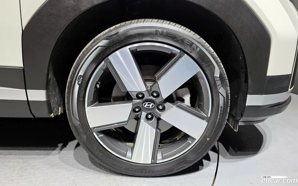 Hyundai SantaFe 2.5T 2WD 2024 — миниатюра 2