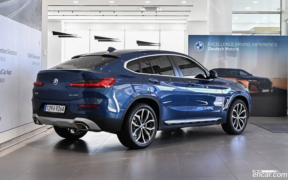 BMW X4 xDrive20i xLine 2025 — миниатюра 4