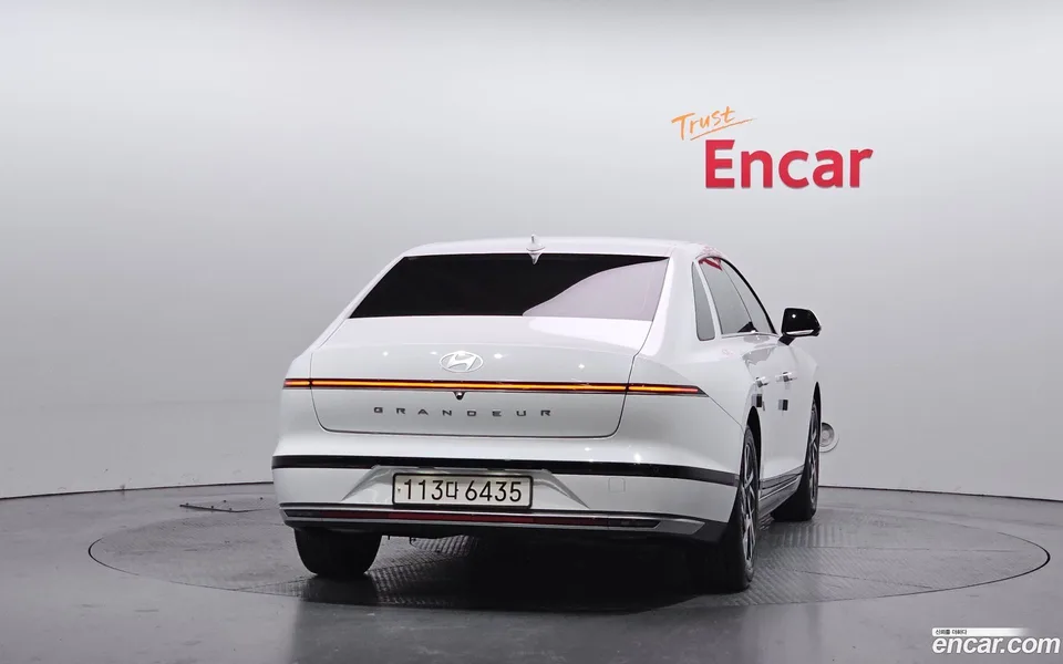 Hyundai Grandeur 2.5 2WD 2023 — миниатюра 4