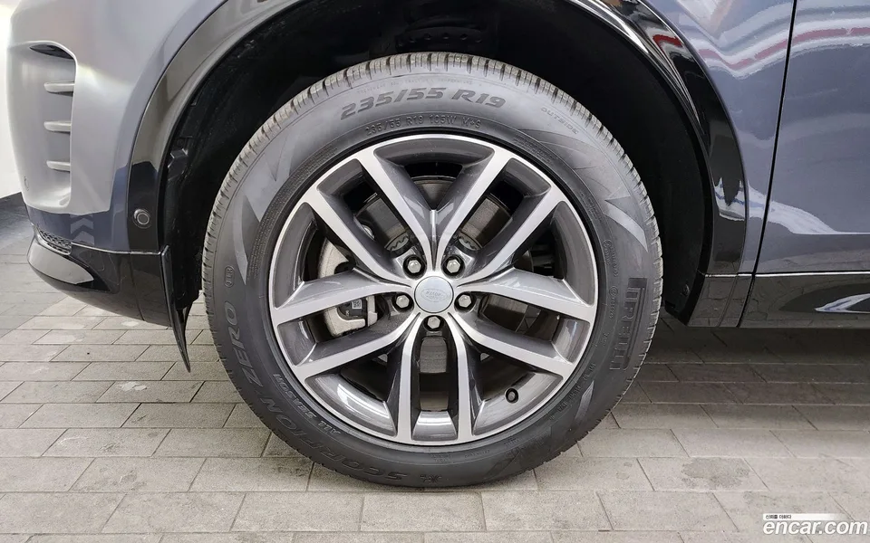 Land Rover Discovery Sport P250 SE 2025 — миниатюра 2