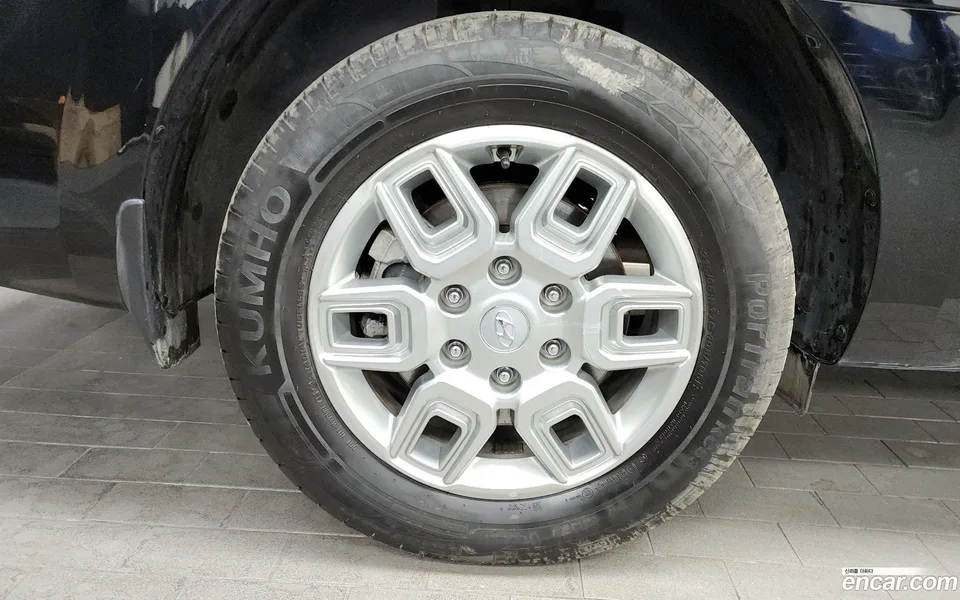 Hyundai Staria 3 2024 — миниатюра 5