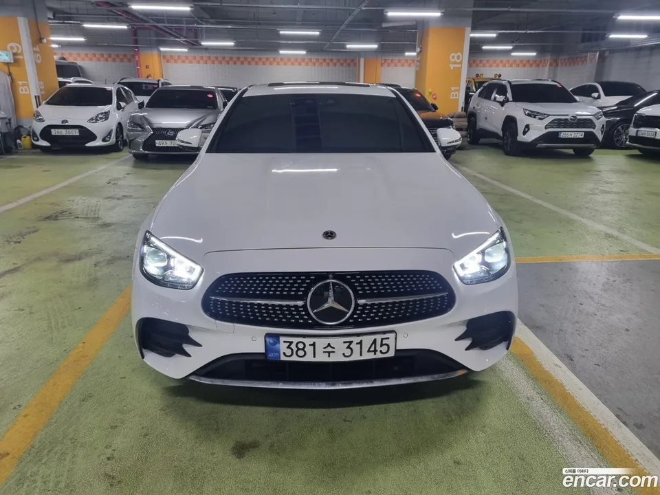 Mercedes-Benz E-Class E220d 4MATIC AMG Line 2022 — фото 1, купить с доставкой в Москву