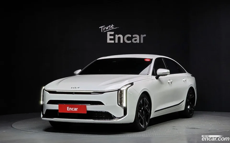 Kia K8 2.5 2WD 2024 — фото 1, купить с доставкой в Москву