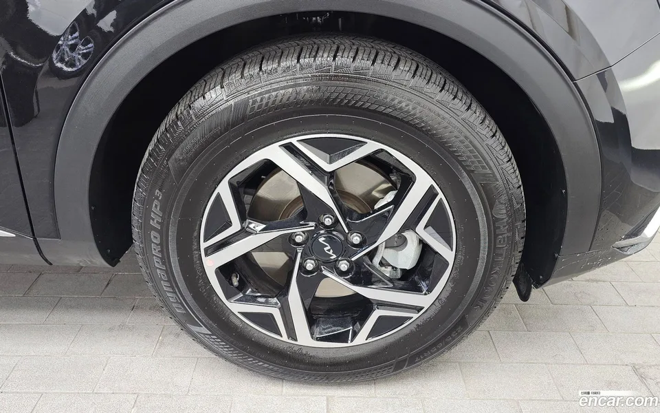 Kia Sportage 2.0 2WD 2022 — миниатюра 2