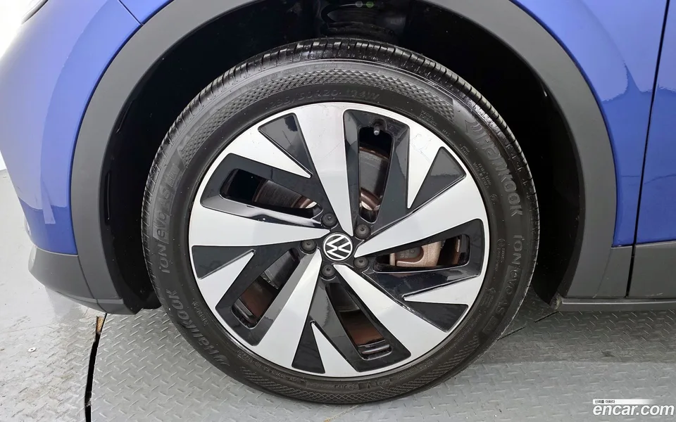 Volkswagen ID.4 2022 — миниатюра 2