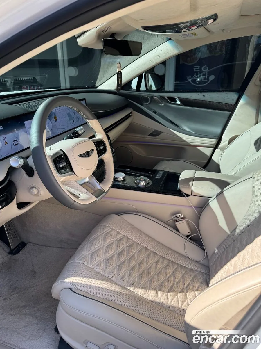 Genesis G80 2.5 AWD 2024 — фото 1, купить с доставкой в Москву