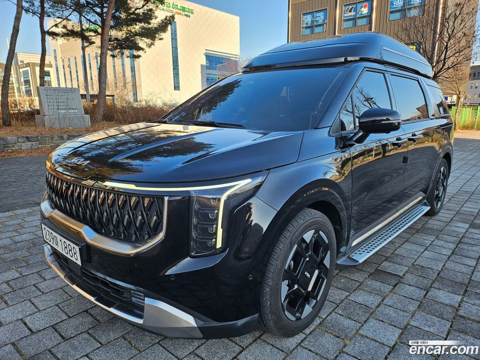 Kia Carnival 9 2024 — thumbnail 3