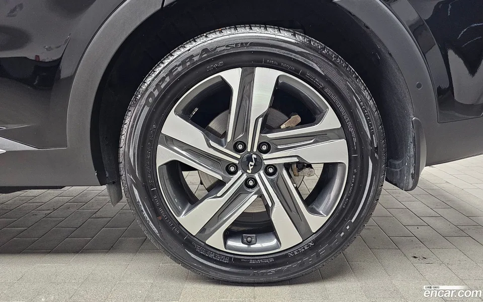 Kia Sorento HEV 1.6 2WD 2022 — миниатюра 5