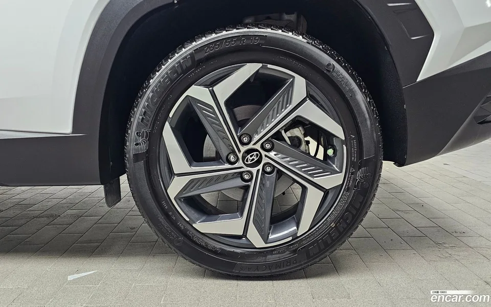 Hyundai Tucson 1.6 2WD 2023 — миниатюра 2