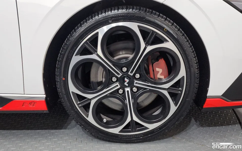 Hyundai Avante CN7 2.0 N 2025 — миниатюра 2