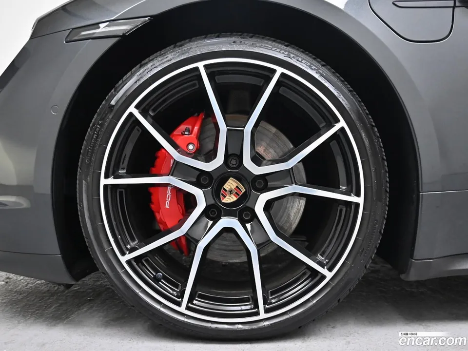 Porsche Taycan 4S 2025 — миниатюра 5