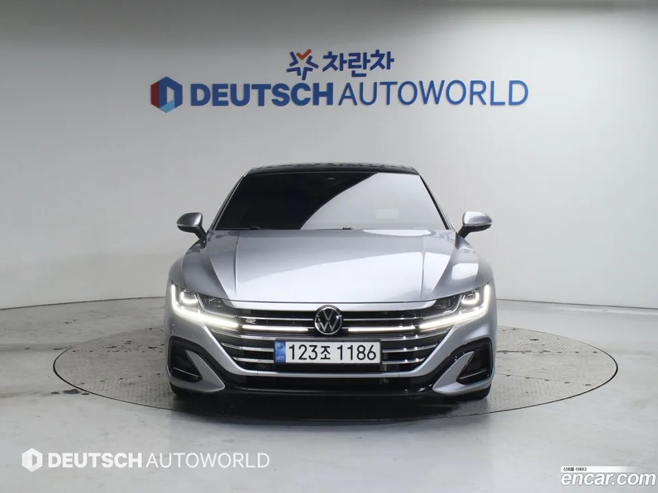 Volkswagen Arteon 2.0 TDI R-LINE 4 2022 — миниатюра 3